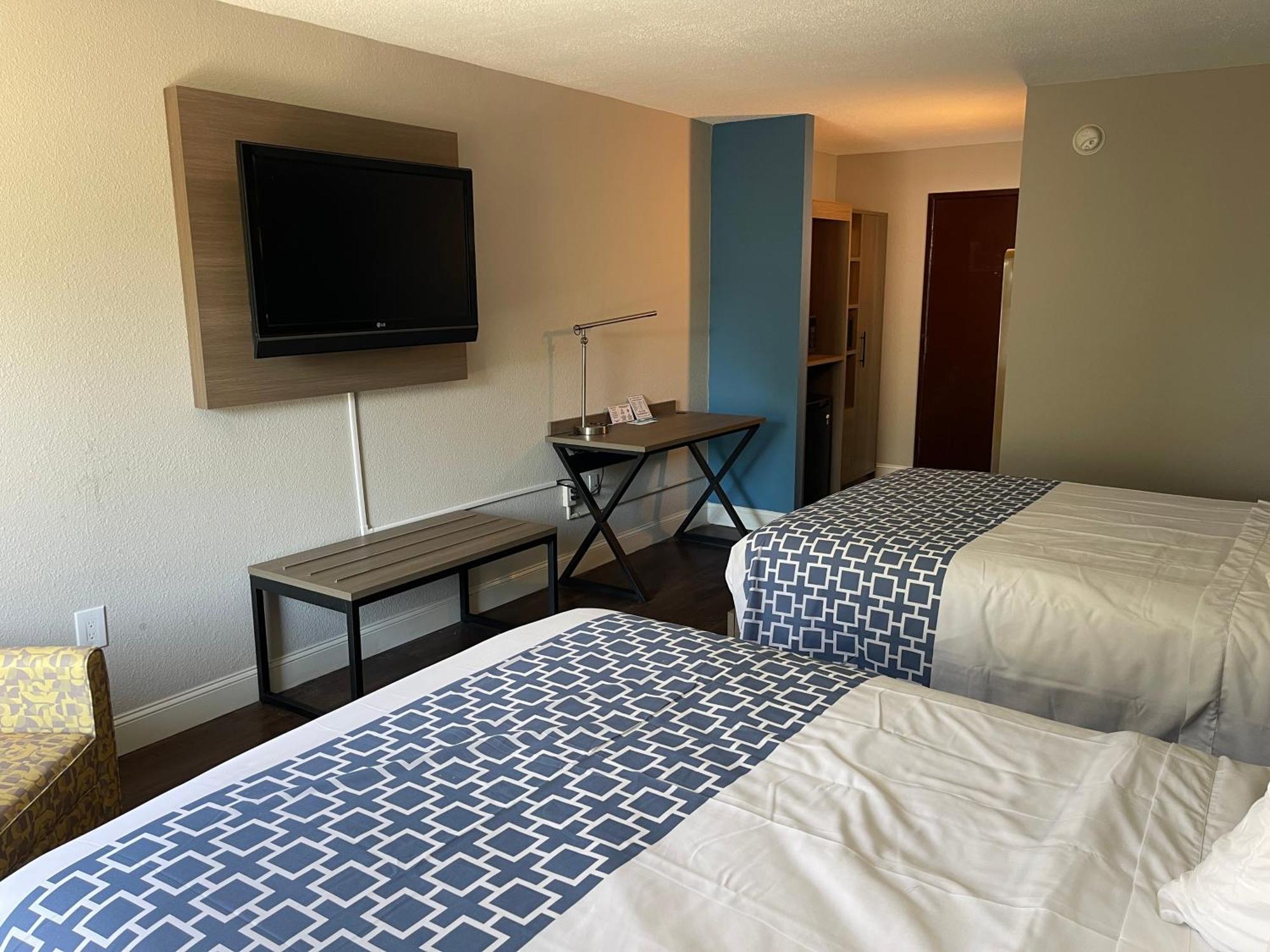קולומביה Rodeway Inn מראה חיצוני תמונה