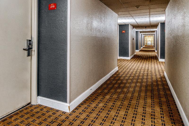 קולומביה Rodeway Inn מראה חיצוני תמונה